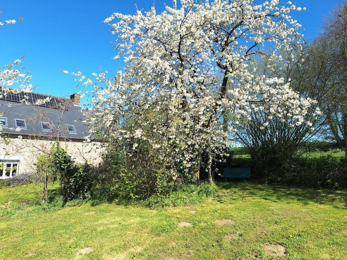 Au Lutin Pomme - Maison De Vacances Bretagne Melle  Екстер'єр фото