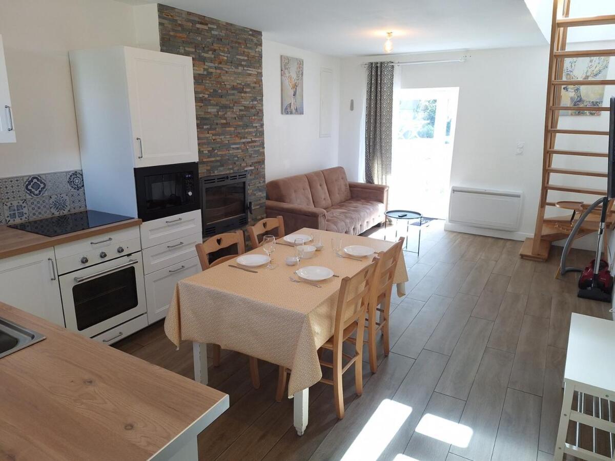 Au Lutin Pomme - Maison De Vacances Bretagne Melle  Екстер'єр фото
